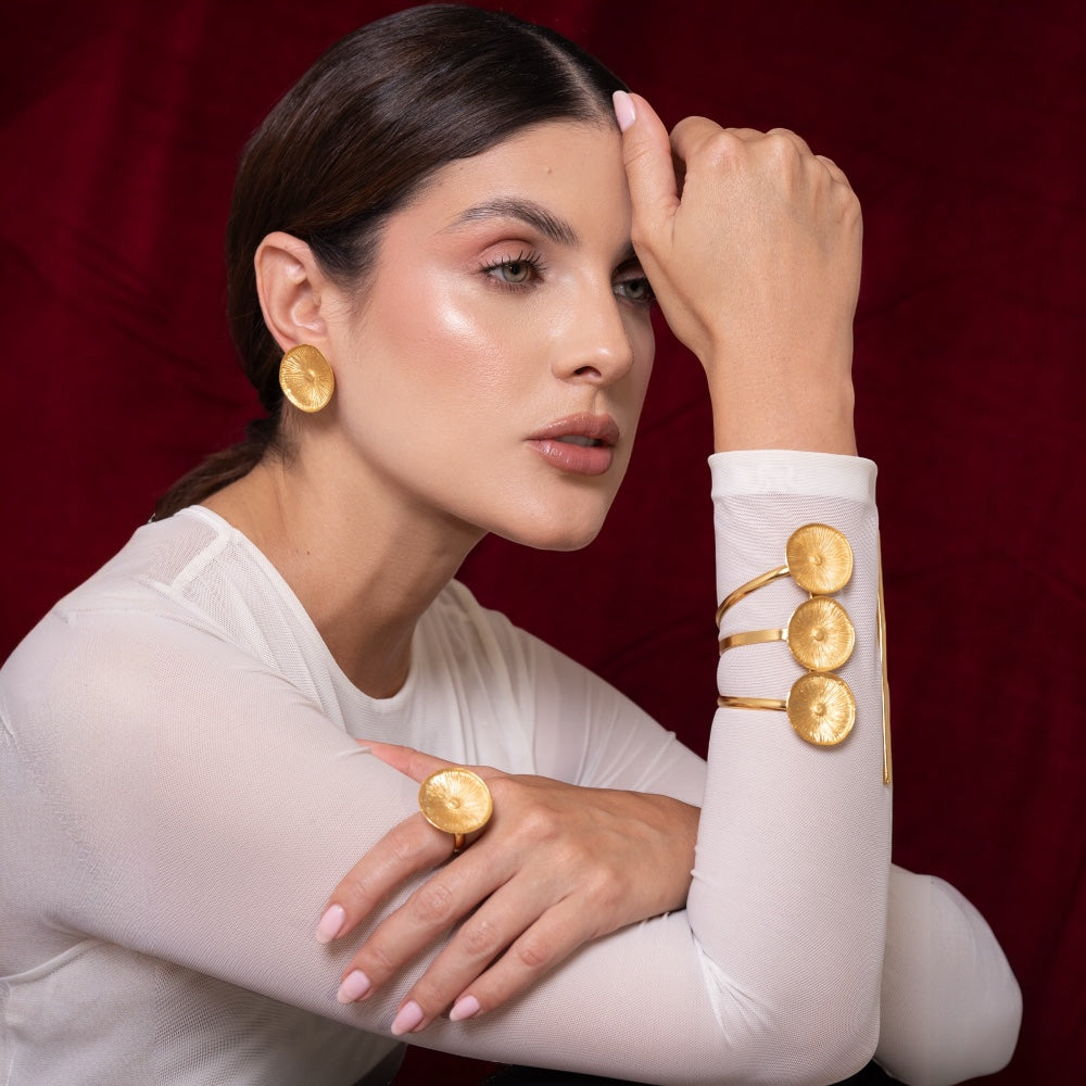 Aretes plato